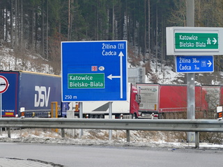 Svrčinovec kamióny cesta premávka