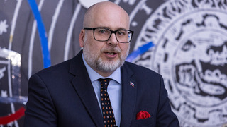 Veľké zmeny pre samosprávy sú na stole. Rezort vnútra navrhuje spájanie malých obcí aj škrty v odmenách