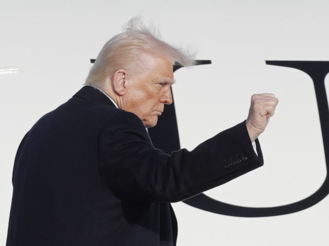 Trump ruší povolenia na pobyt pre pol milióna migrantov. Krajinu musia opustiť do konca apríla