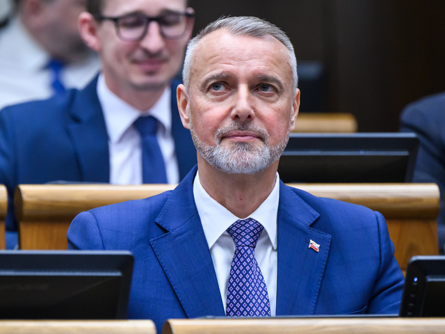 Rašiho švagor má profitovať zo štátnej IT zákazky, upozorňuje nadácia Zastavme korupciu. Zákerná kampaň, reaguje poslanec
