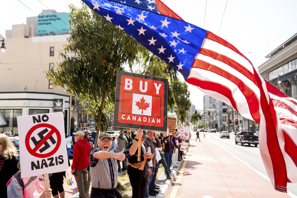 Tesla, Musk, protest