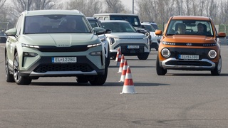 Elektrické auto roka 2025: Šesť finalistov je po ostrej jazde. Porota ich ‘prevetrala‘ na Slovakia Ringu