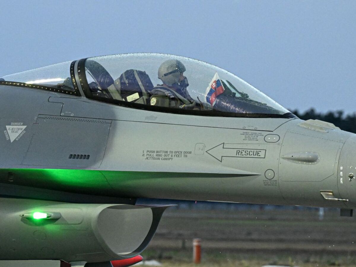 stíhačka F-16