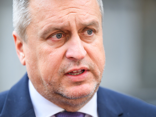 Po vlne kritiky od podnikateľov sa ozval aj Danko. SNS žiada zrušiť transakčnú daň: Je to pohroma