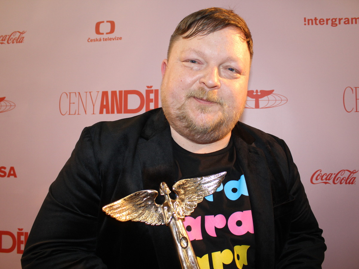Na snímke spevák Tomáš Šedivý alias Lasky zo slovenskej skupiny Para 