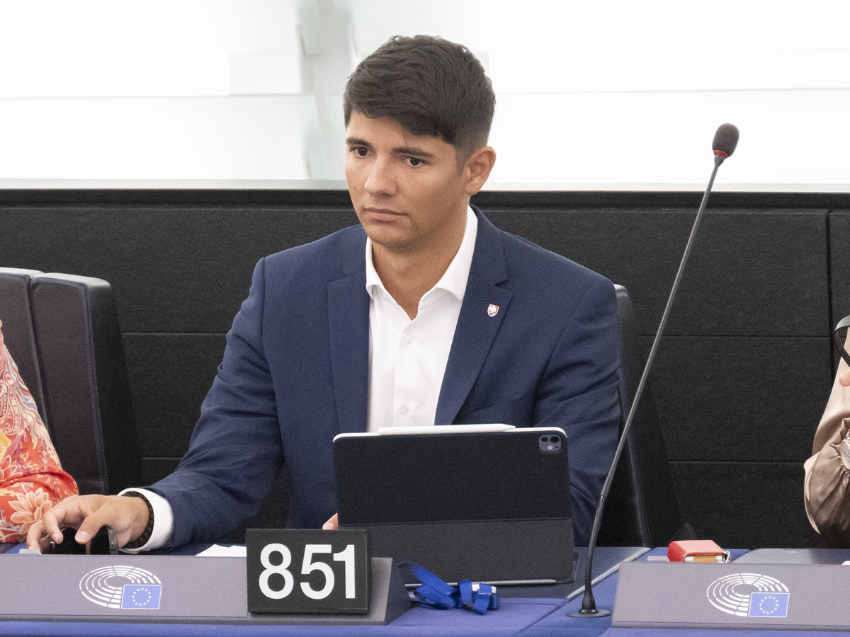 europoslanec  Erik Kaliňák (SMER-SD)