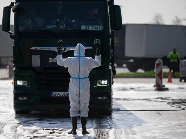 Hraničné kontroly a dezinfekcie majú skončiť. Česko zvažuje uvoľnenie opatrení proti slintačke