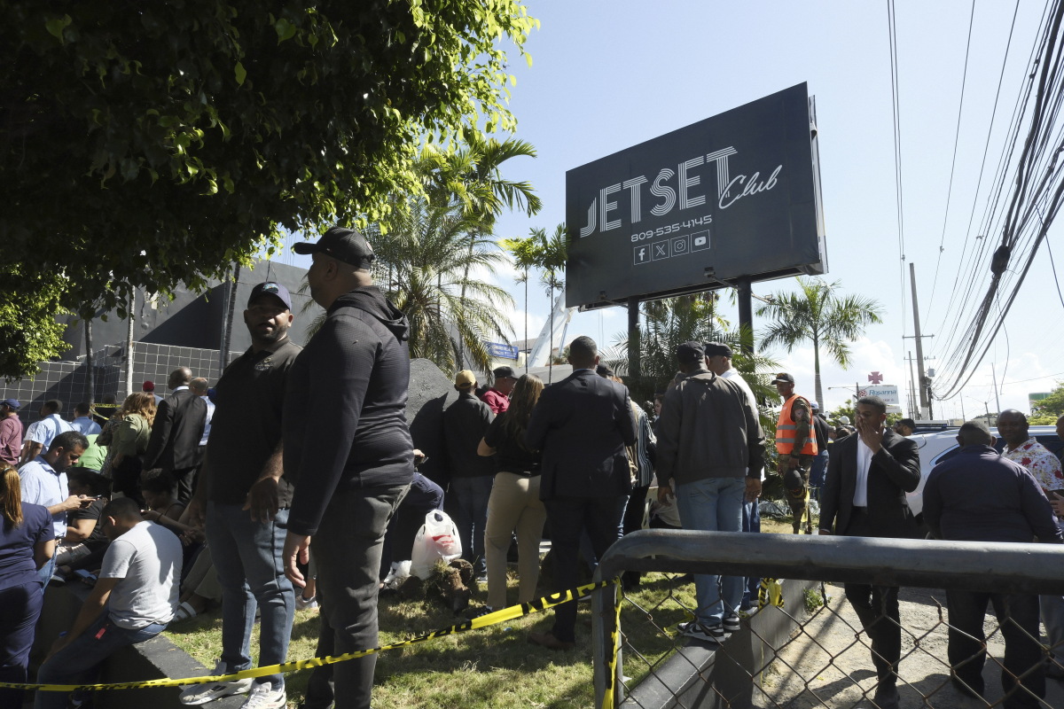 Dominikánska republika pád strecha Santo Domingo 