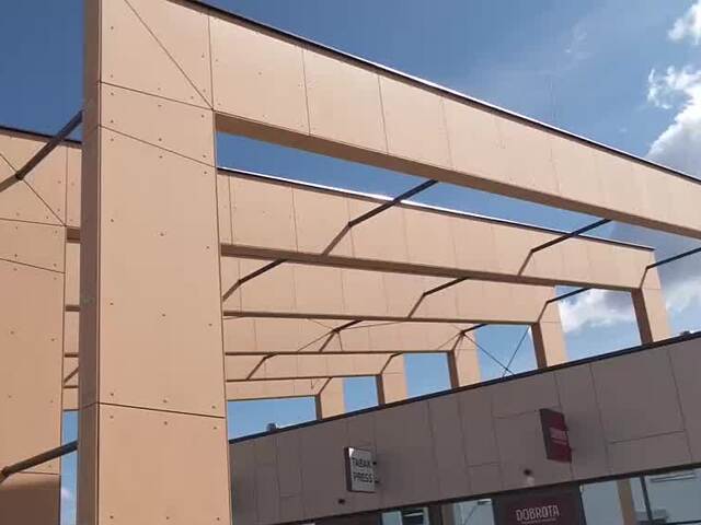 V Prievidzi otvorili ekologickú nonstop predajňu. Je najväčšia svojho druhu na Slovensku