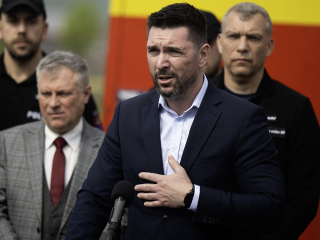 Slovensko by mohlo čoskoro uvoľniť opatrenia proti slintačke a krívačke, potvrdil Takáč. Východ si vydýchne ako prvý