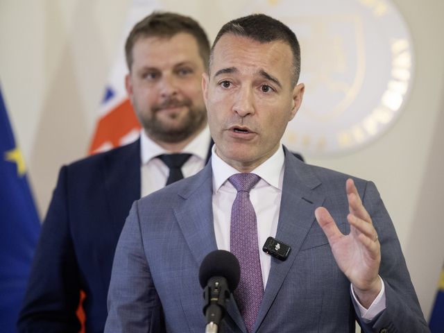 Dospelí späť do lavíc? Rezort školstva spustil veľkú akciu na vzdelávanie a rekvalifikáciu, vyčlenil 12 miliónov eur