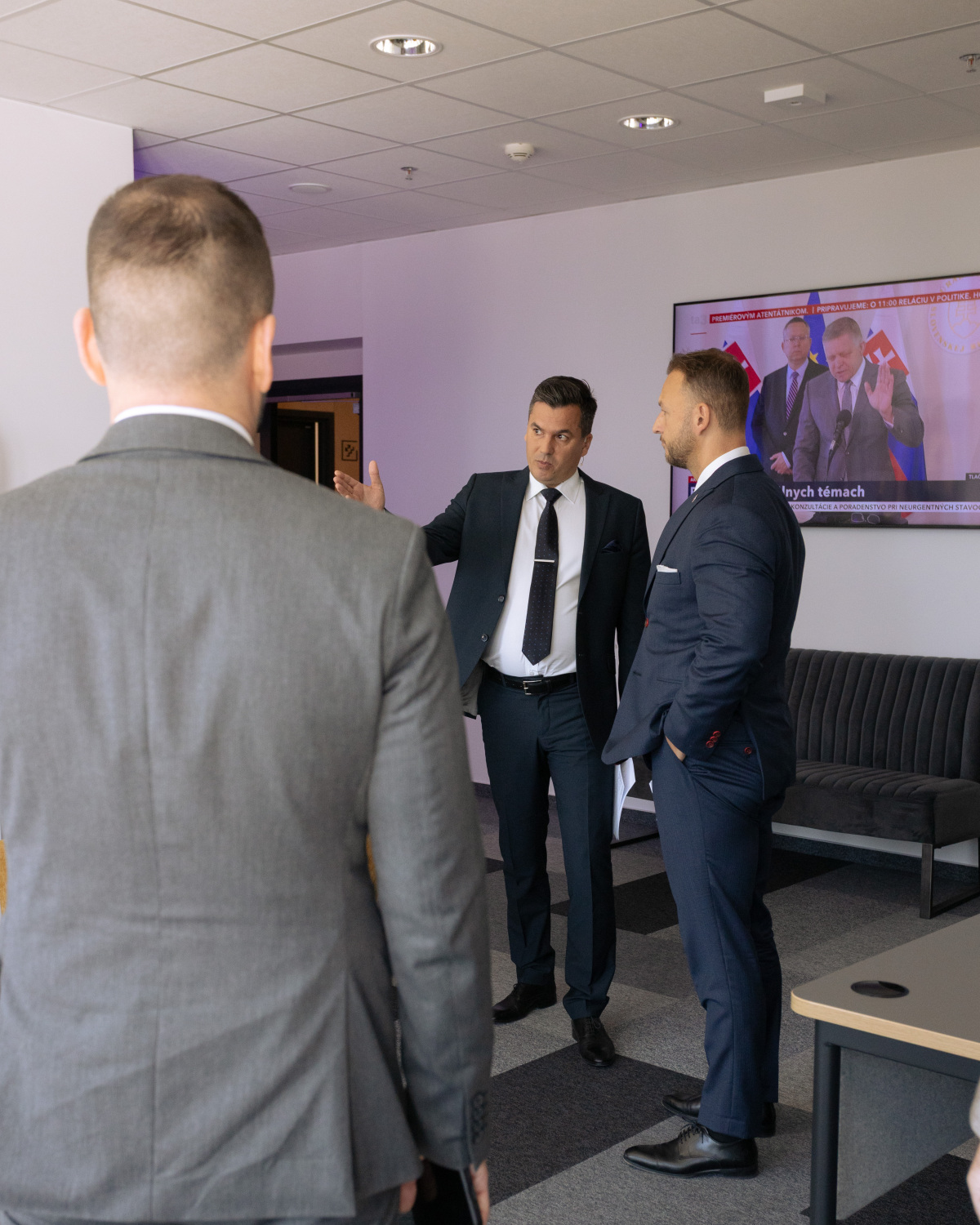 V politike Majerský Šutaj Eštok 