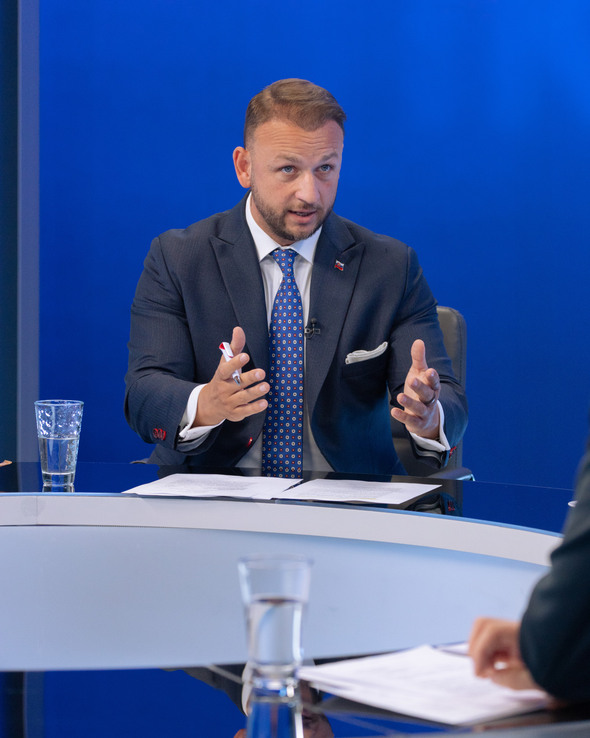 V politike Šutaj Eštok 