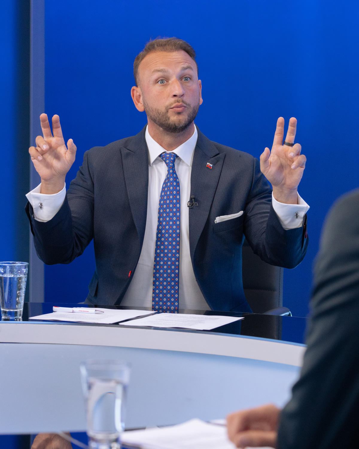 V politike Šutaj Eštok 