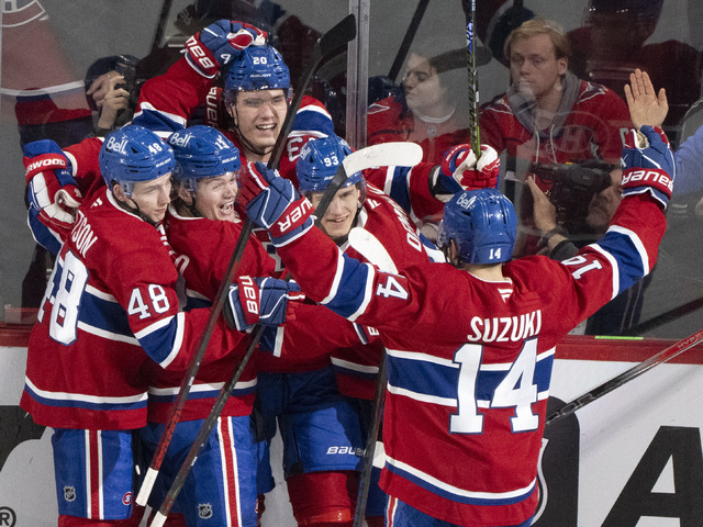NHL:  Slafkovský skóroval, Montreal aj tak prehral. New Jersey s Nemcom a Tatarom nestačilo na Carolinu