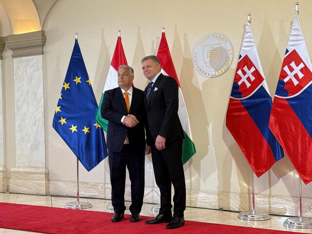 Fico sa v Bratislave stretol s Orbánom. Spoločne kritizovali EÚ, Ukrajinu a ocenili rovnaké postoje
