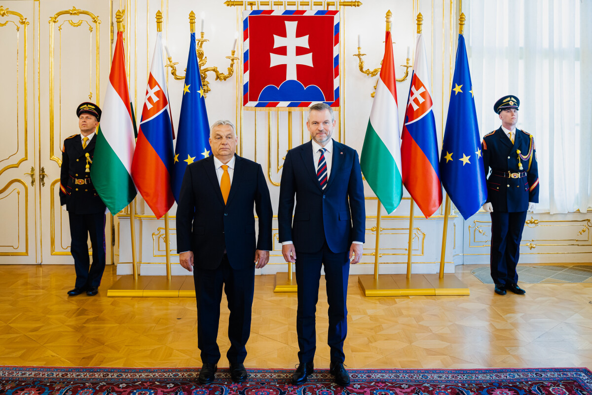 prezident Pellegrini a madarsky premier Orbán