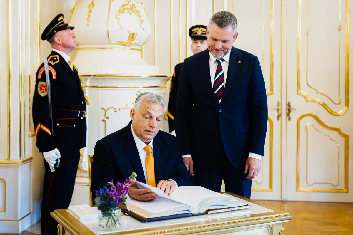prezident Pellegrini a madarsky premier Orbán