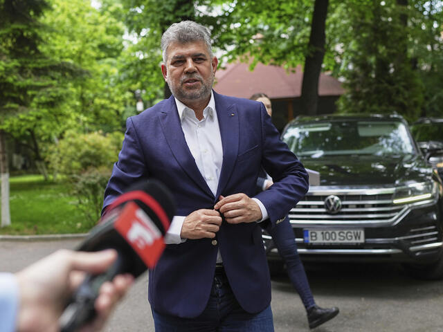 Rumunský premiér rezignoval po volebnom fiasku. Koalícia podľa neho stratila legitimitu