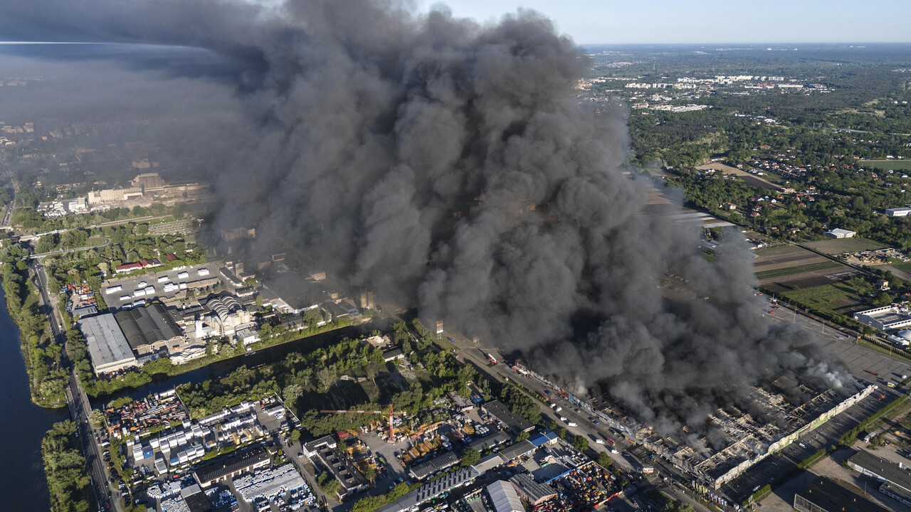 poziar vo varsave, z ktoreho vini polsko rusko