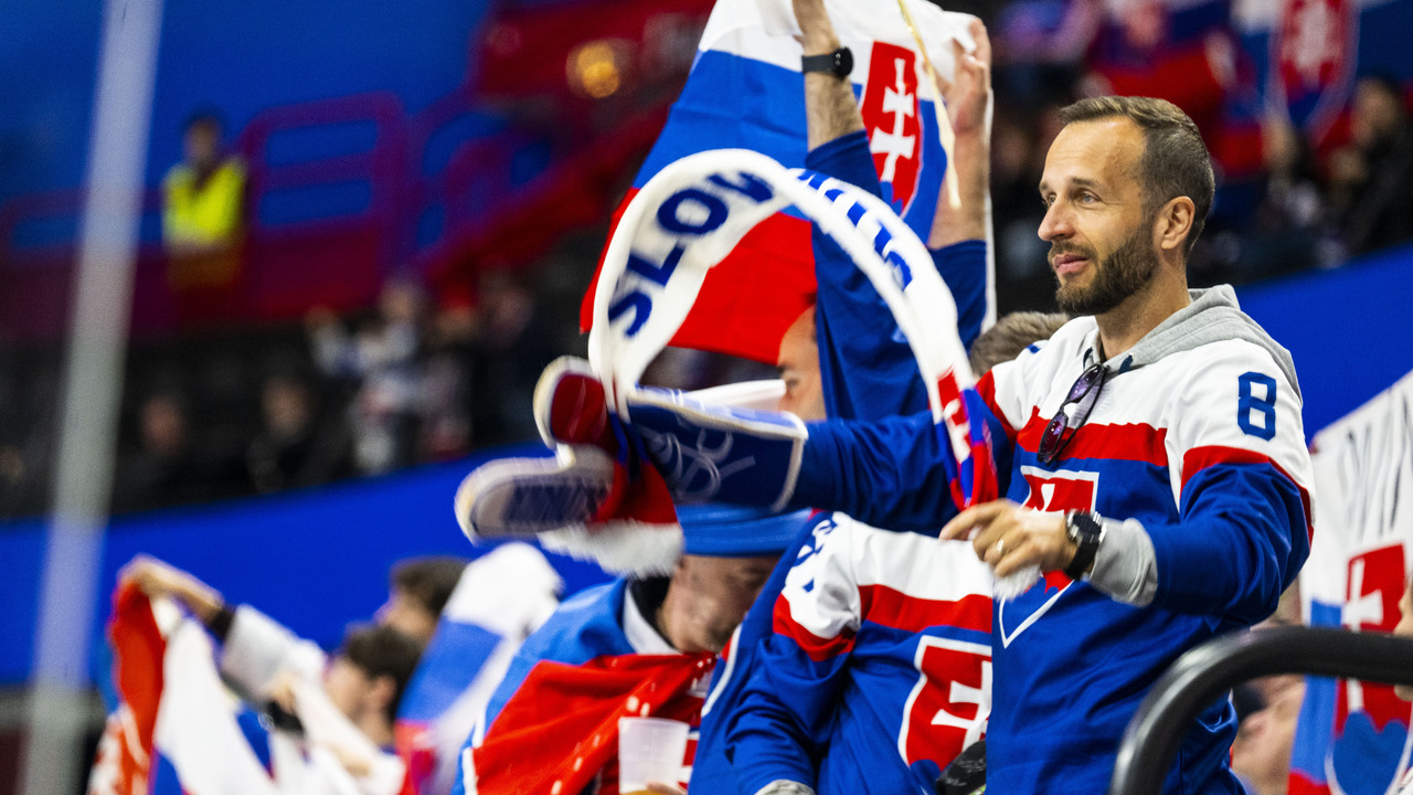 Slovensko hokej fanúšikovia
