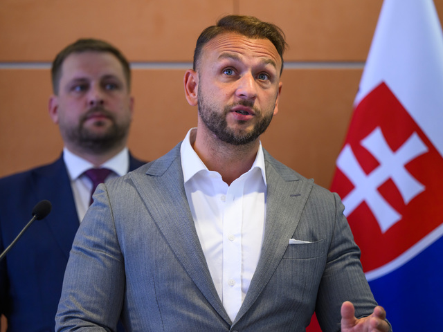 Šutaj Eštok a Šaško odmietajú debatu o legalizácii drog. Sľúbili, že s dílermi nebudú zaobchádzať „v rukavičkách“