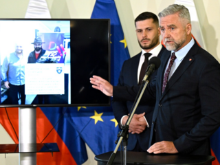 Gašpar, Laťák.png