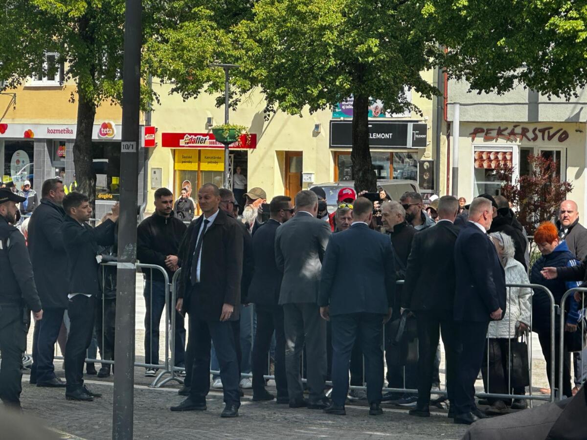 Fico Handlová vláda