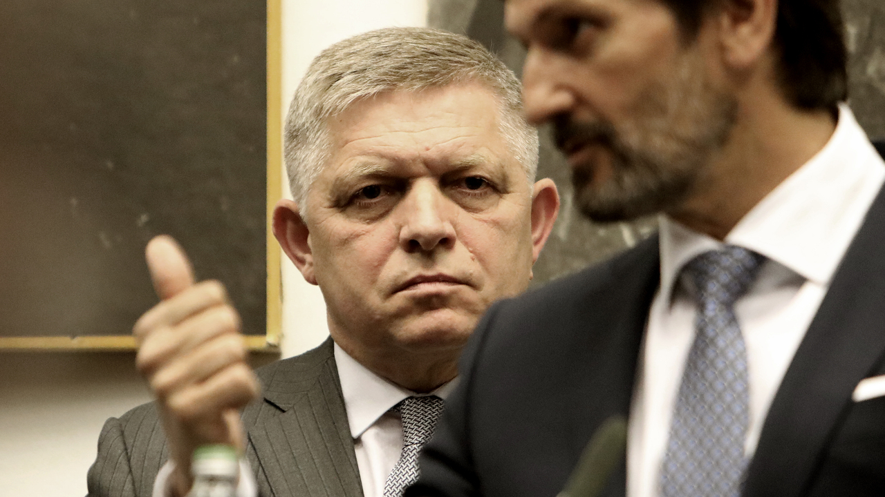 vláda handlová.jpg