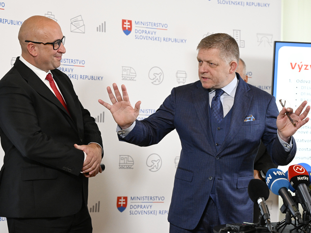 Diaľnice, súťaže aj miliardové projekty. Fico si prišiel pozrieť, čo rozbieha rezort dopravy