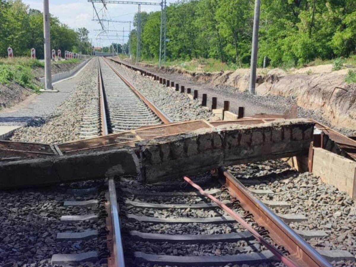 Brodské most pád