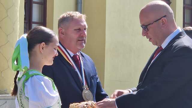 minister dopravy Jozef Ráž výjazdové rokovanie vlády