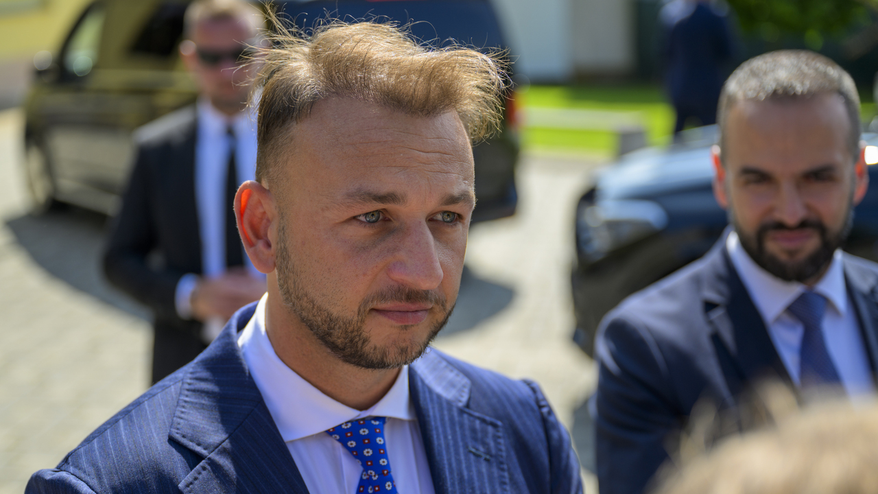matúš šutaj eštok minister vnútra 