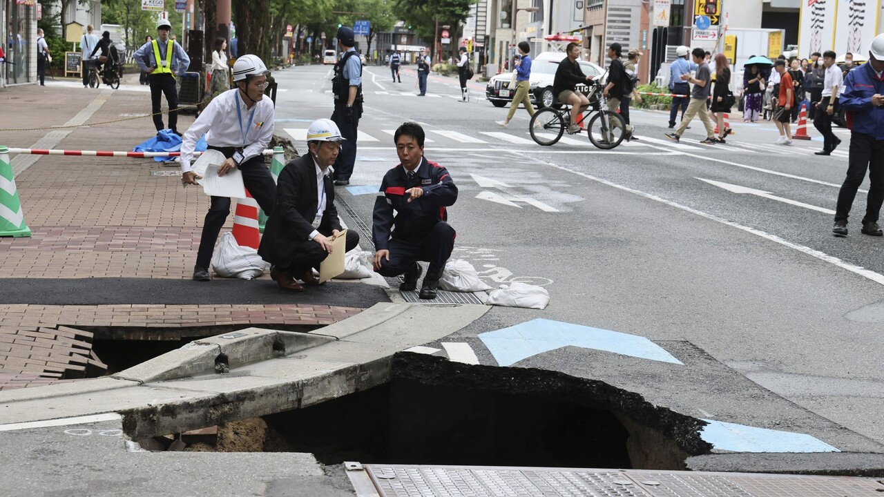 Japonsko, diera, robotníci