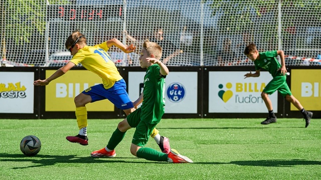 Futbal v meste v Banskej Bystrici.jpg