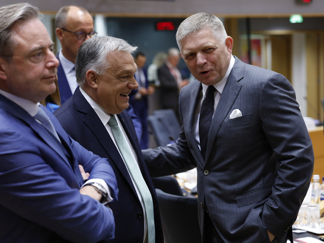 Fico po samite: Sankcie bez záruk k plynu budeme vetovať. Kritizoval aj drahé energie a ignorovanie Srbska v EÚ