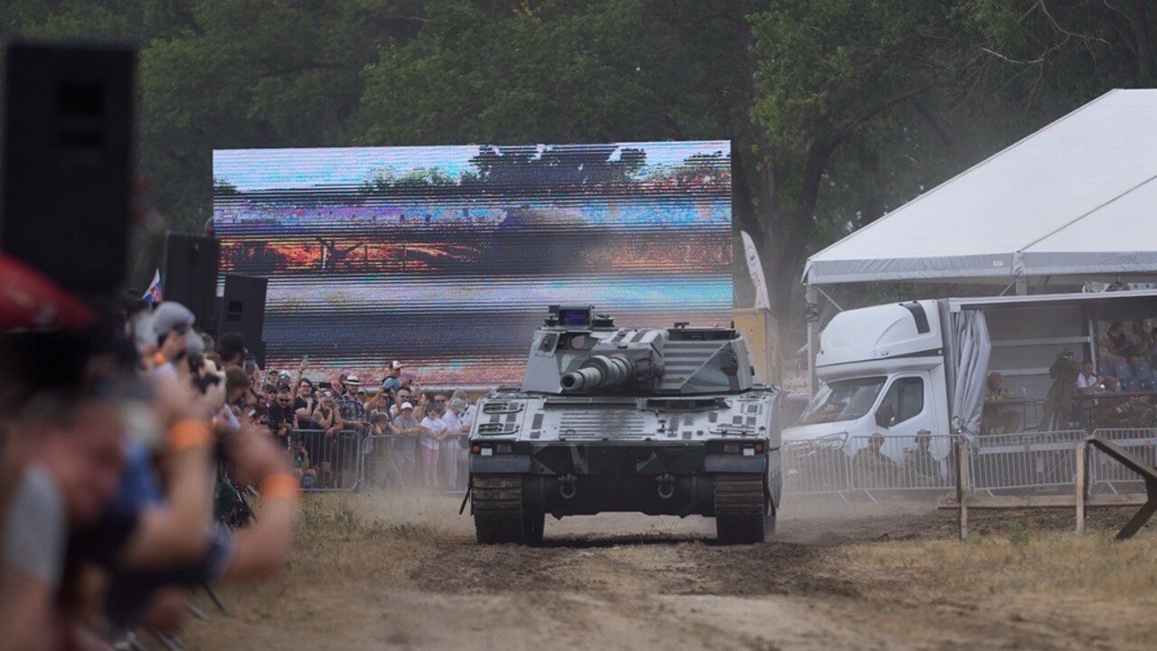 thumbnail_TITULKA (1).jpg