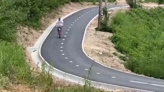 LED-cela-LE-CYKLOTRASA-A-ZDIELANE-CENTRUM