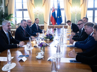 Prijatie prezidenta SFZ Jána Kováčika a účastníkov ME 21