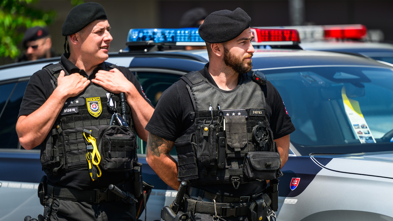 polícia policajti