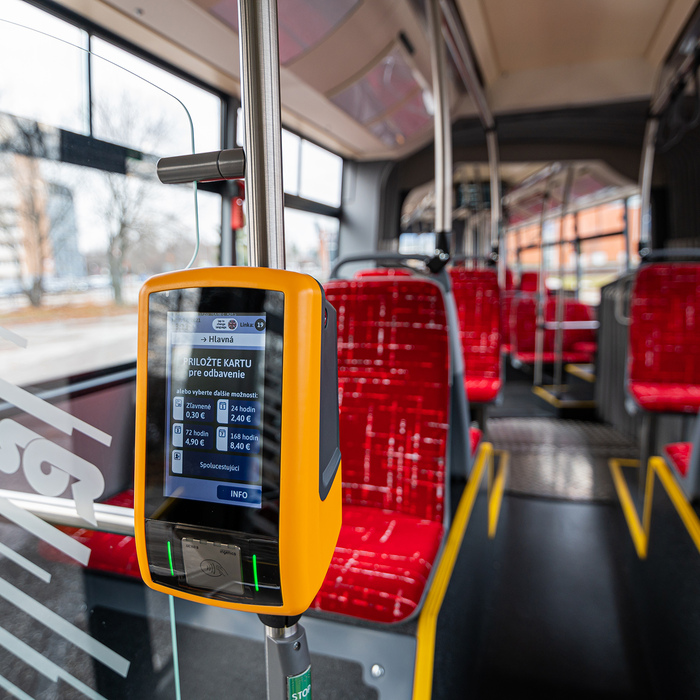 mhd autobus zastávka doprava