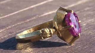 LED-cela-BB-PRSTEN-SO-ZAFIROM-OHURIL-SVET