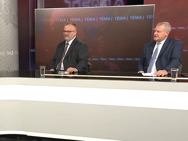 Štrajková pohotovosť v ŽSR pokračuje. Bednárik obhajuje platy, Zaparanik žiada vyššie mzdy pre mladých železničiarov