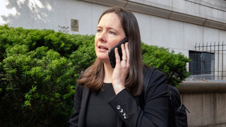 Ministerstvo spravodlivosti USA prepustilo prokurátorku bez udania dôvodu. Pracovala na prípadoch Diddyho a Epsteina