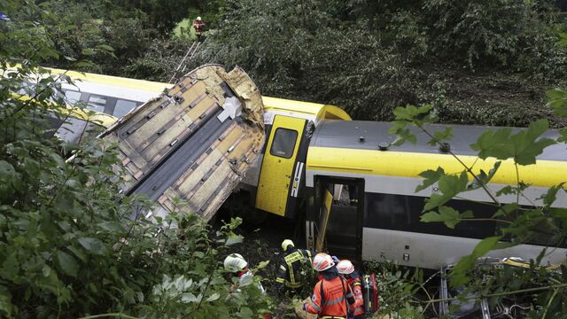 vykolajeny vlak v nemecku