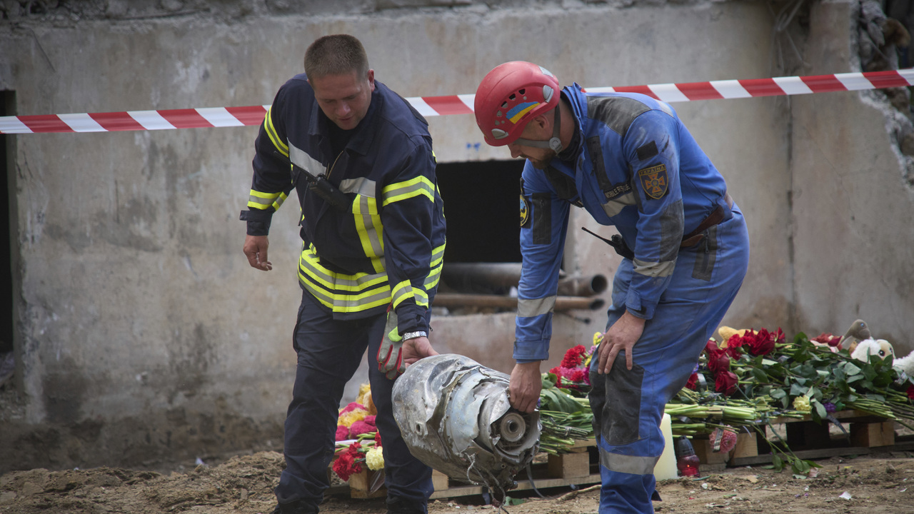 Ukrajina, Kyjev, útok