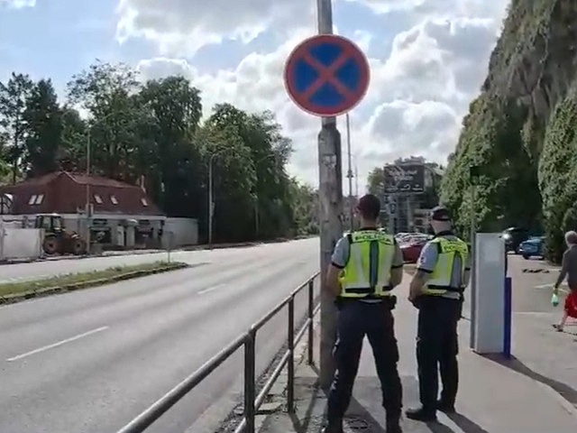V Trenčíne zavreli jeden z najvyťaženejších podchodov. Ľudia namiesto obchádzky riskujú život na štvorprúdovke