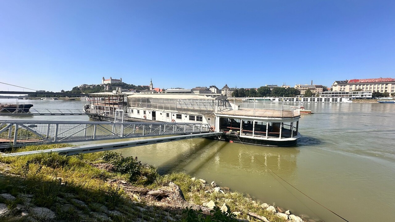 loď_Dunaj