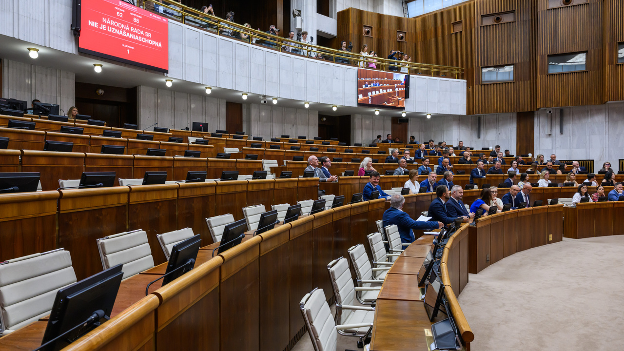 NR SR NRSR parlament plénum