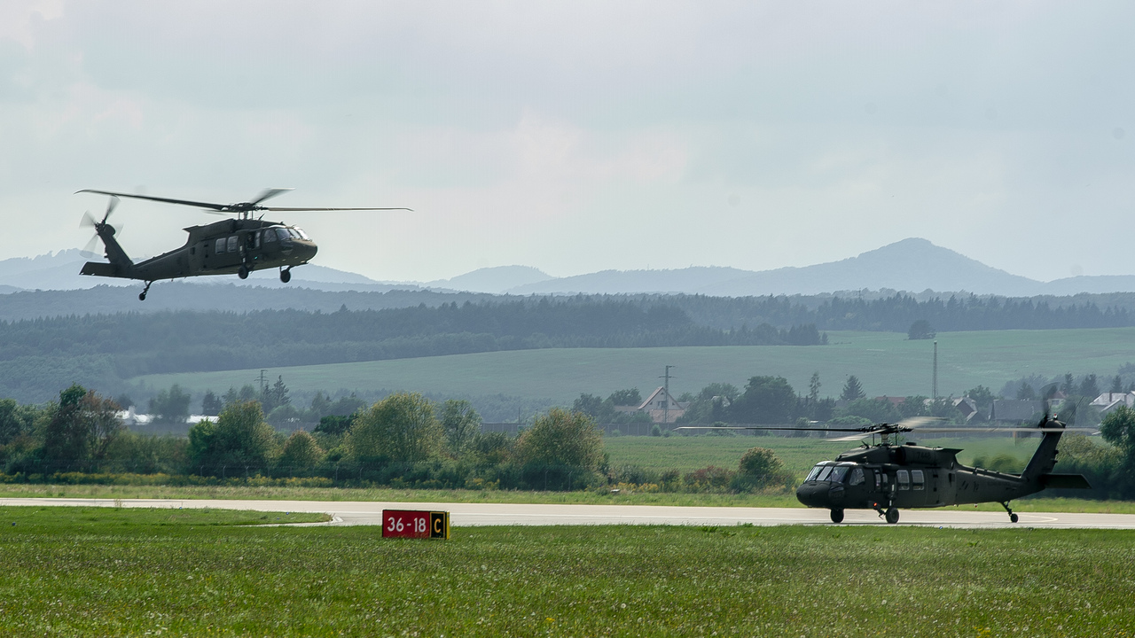 Black Hawk vrtuľník Sliač